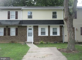 40 Heron Ct, Newark, DE 19702