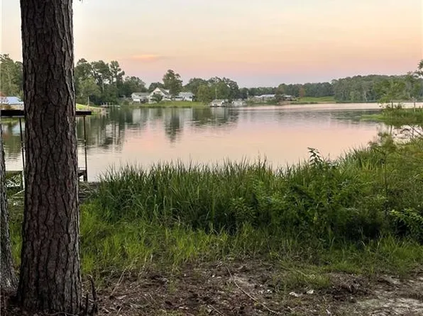 131 Harbor Ln, Boyce, LA 71409