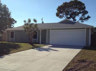 3182 SW Crenshaw St, Port Saint Lucie, FL 34953