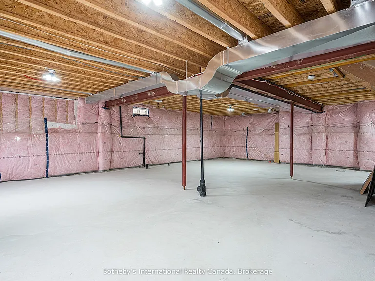 45 McLean Ave — Photo 42