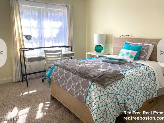 140 lakeshore rd 4