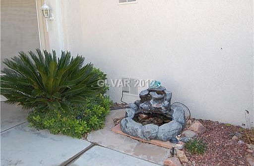 3rd image of 2728 Valley Downs Dr