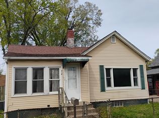 418 Wilkes Ave, Davenport, IA 52802