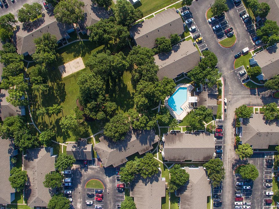 LAKEWOOD-AERIAL-22