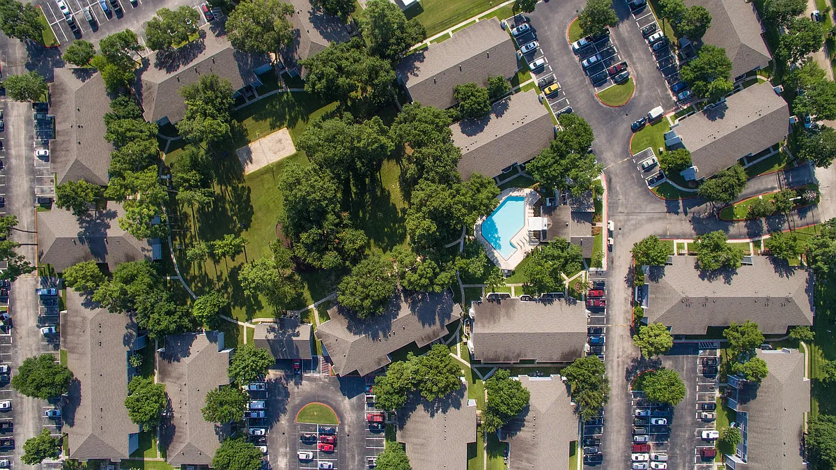 Aerial View of Lakewood Apartments - Lakewood Apartments