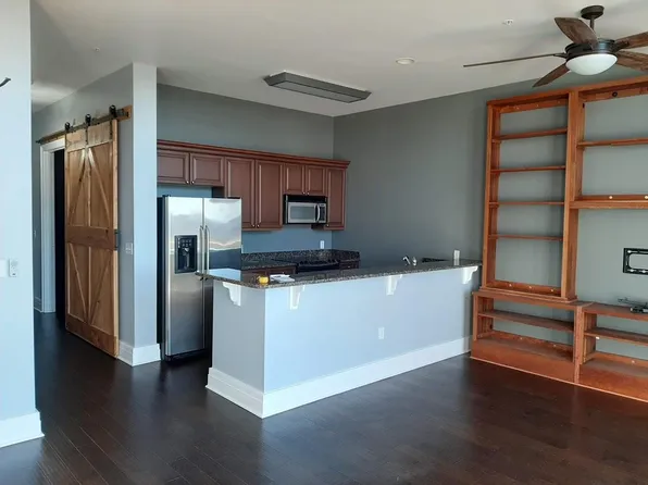 111 E McBee Ave Unit 404, Greenville, SC 29601