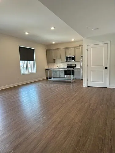 1088 Walburg Ave #206 Photo 1