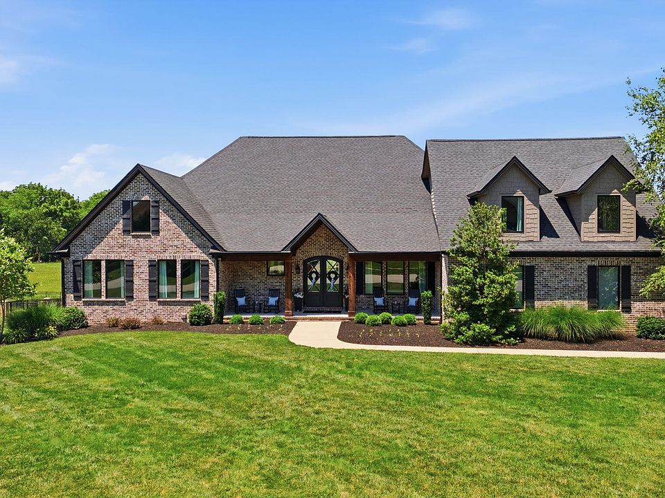 1st image of 310 Eagle Dr