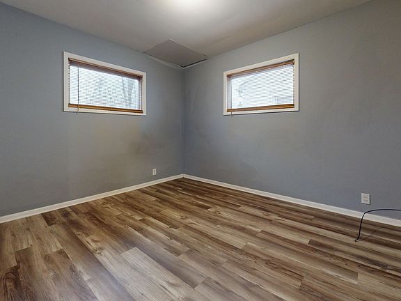 5th image of 458-470 Sherman Pl #468
