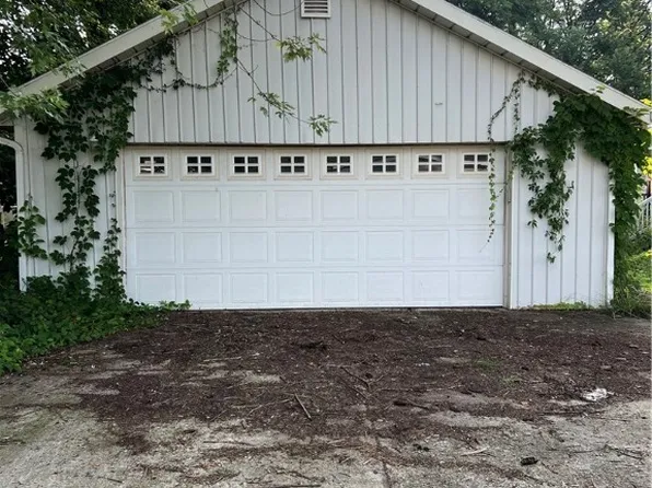 2289 S 9th St, Coshocton, OH 43812