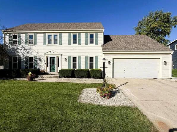 1402 40th AVENUE, Kenosha, WI 53144