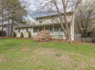 10113 Oak Creek Ln, Knoxville, TN 37932