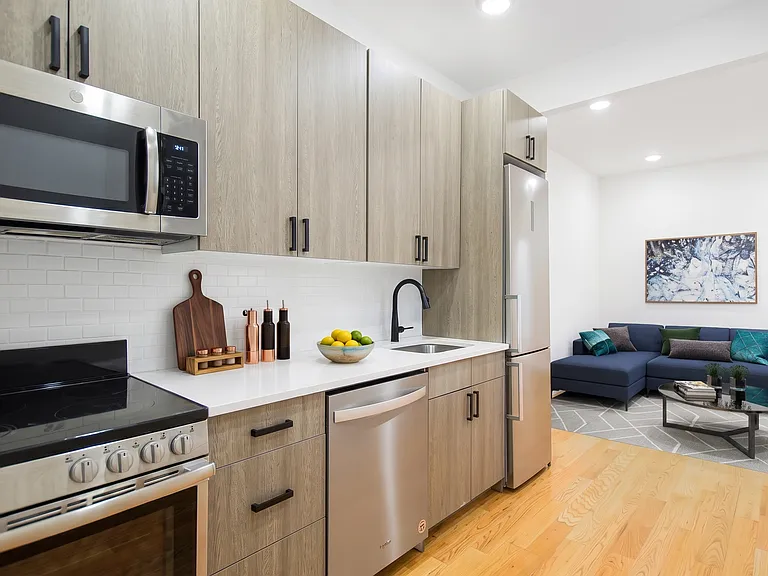 350 Lenox Ave #3S — Photo 9
