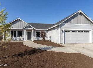 815 Peak View Way, Prescott, AZ 86303