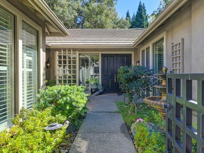 11267 Crocker Grove Ln, Gold River, CA, 95670