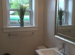431 3rd St #1, Beaver, PA 15009
