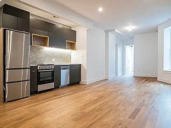 4th image of 791 Sterling Pl APT 3H