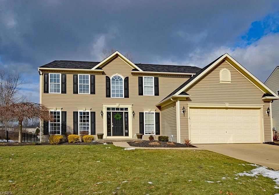 1st image of 38862 Waverly Dr