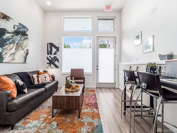 4th image of 3218 15th Ave W APT C