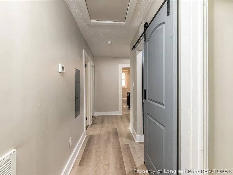 216 Circle Ct — Photo 8