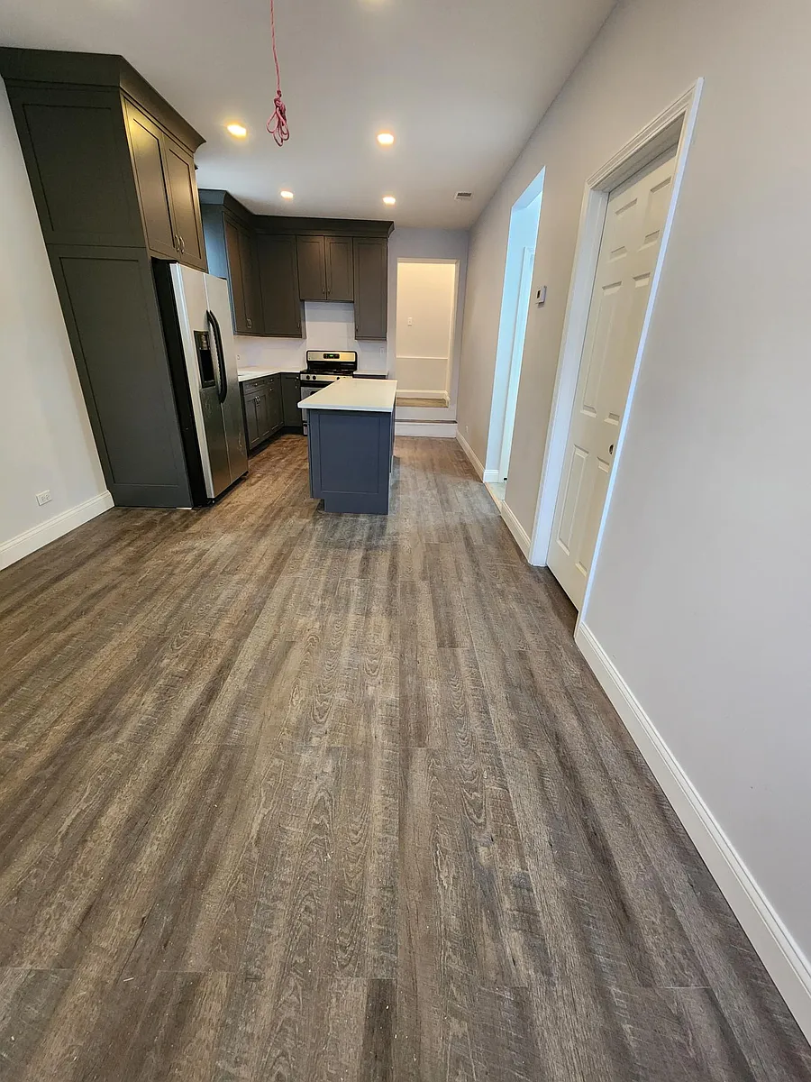 Building Photo - 2841 W 25th St #2