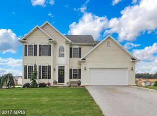 80 Vista Loop, Hanover, PA 17331