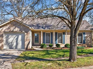 609 Dardanelles Dr, Lexington, KY 40503