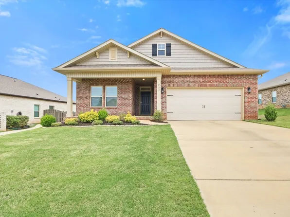 227 Poplar Hollow Dr, Harvest, AL 35749