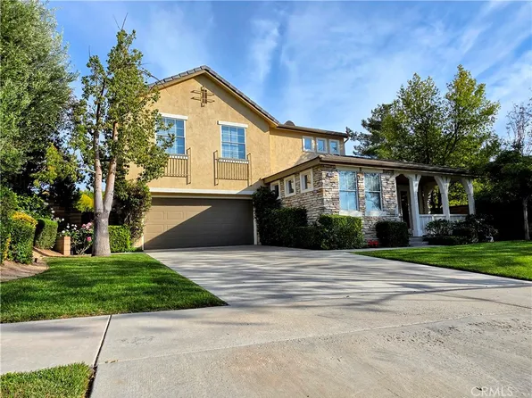 21922 Crestline Trl, Saugus, CA 91390