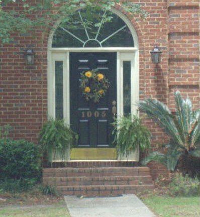 4th image of 1005 Charleston Pl