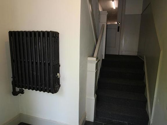 4th image of 4300 Erie Ave APT 6