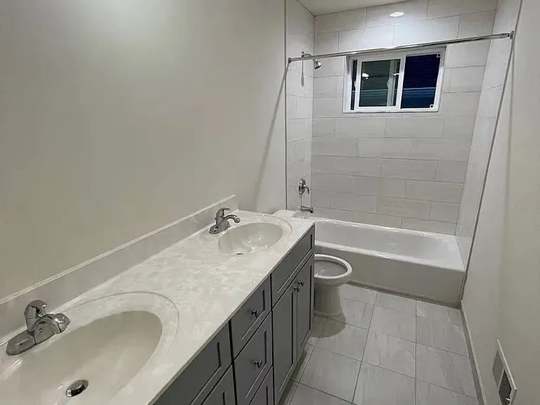 501 Gower St #2 — Photo 7