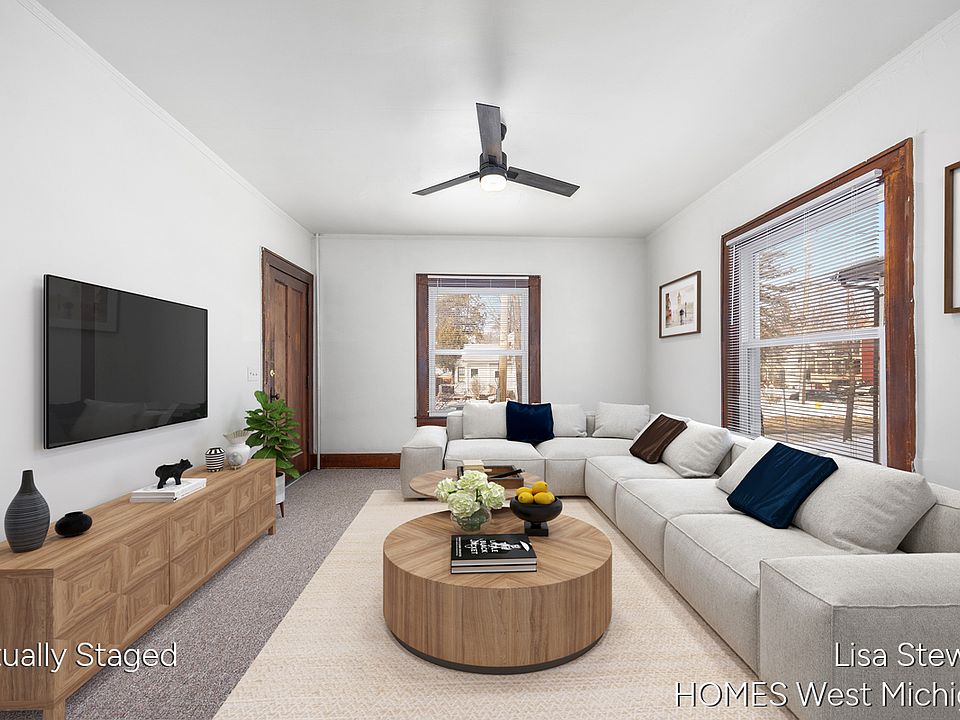 1st image of 736 Kellogg St SE #1