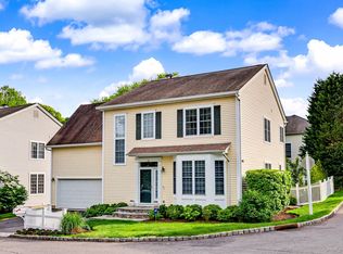 32 Valimar Blvd, White Plains, NY 10603