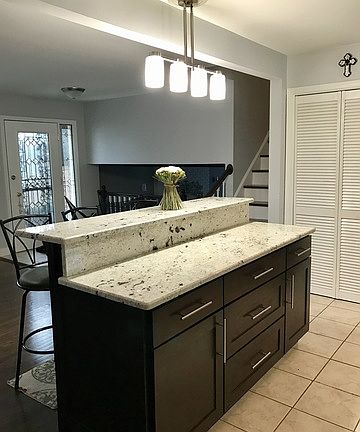 3rd image of 10531 S Terry Dr