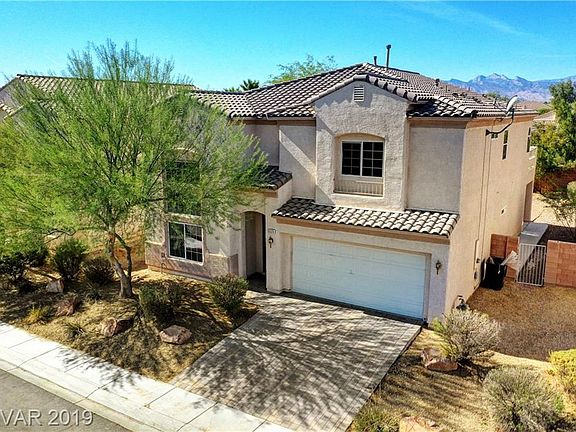 2nd image of 5525 Colorado Breeze Way