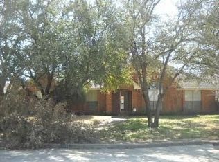 1332 Thistlewood Dr, Desoto, TX 75115