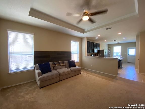 3rd image of 14103 Laurel Br