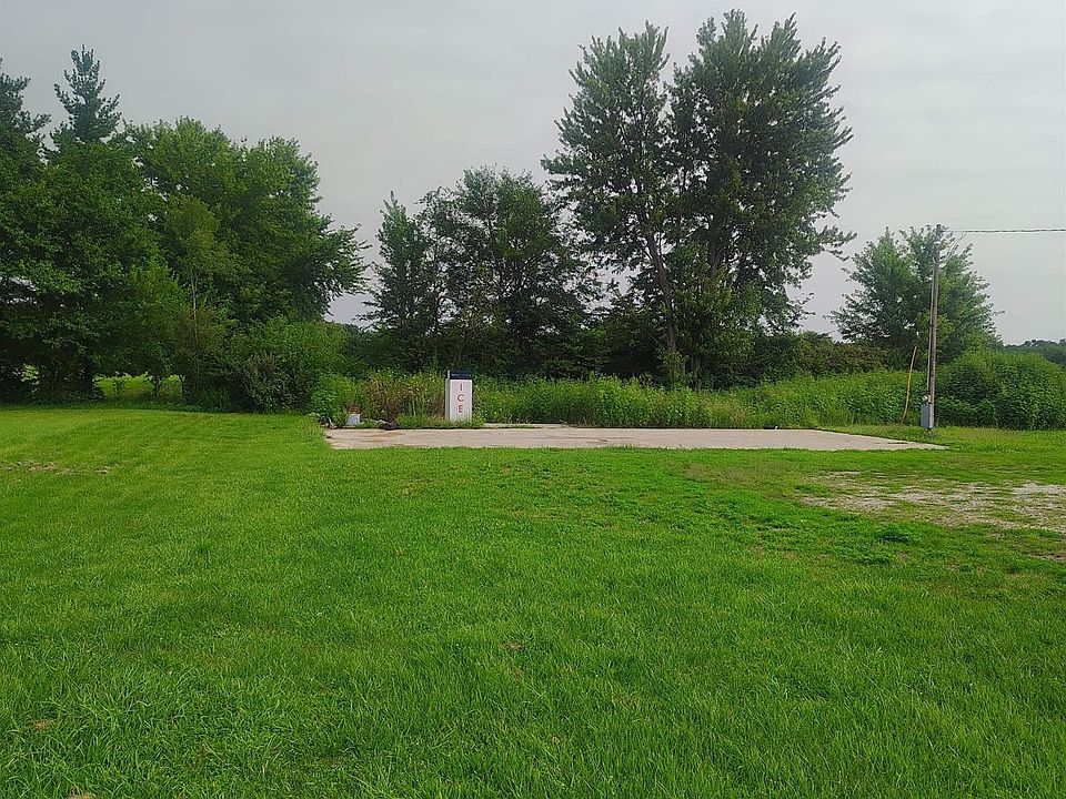 2nd image of 24196 E County Highway 27