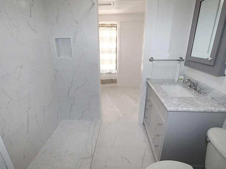 289 W Lakeview Ave — Photo 29