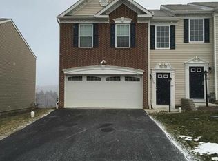 172 Cinque Terra Pl, Finleyville, PA 15332
