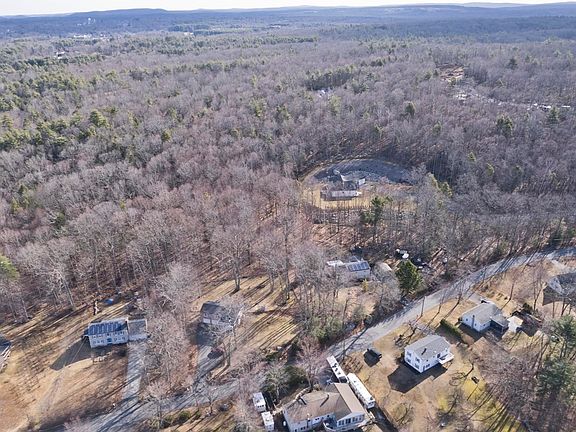 3rd image of 59 Summit St Lot 1