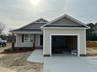 52 Grace Pond Ave, Benson, NC 27504