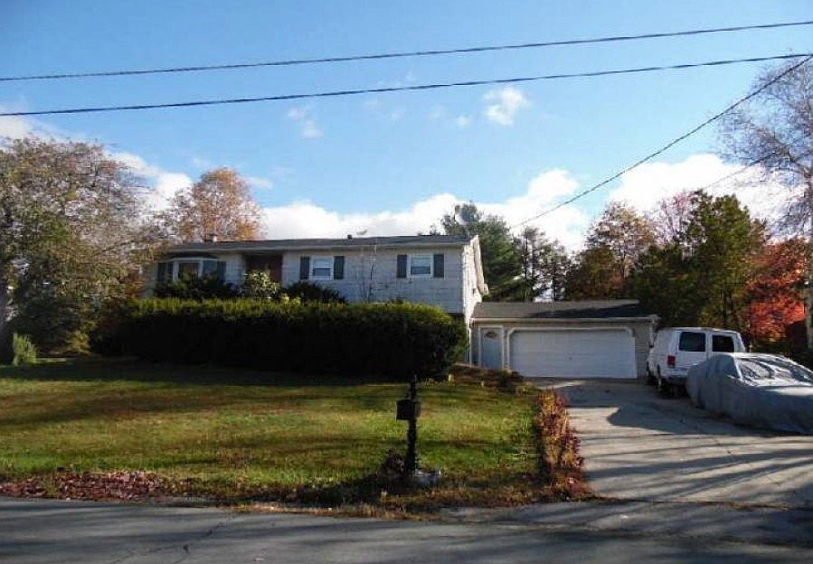 1st image of 12 Morningside Dr