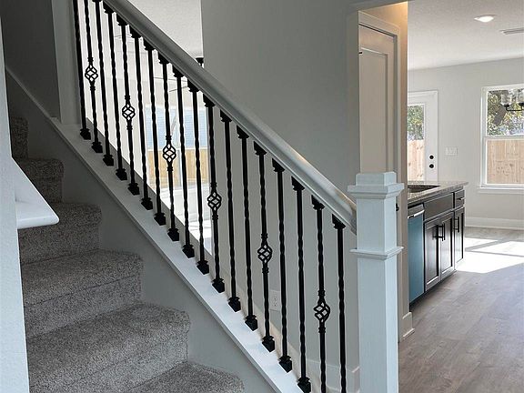 3rd image of 8041 Westpointe Ln #13B