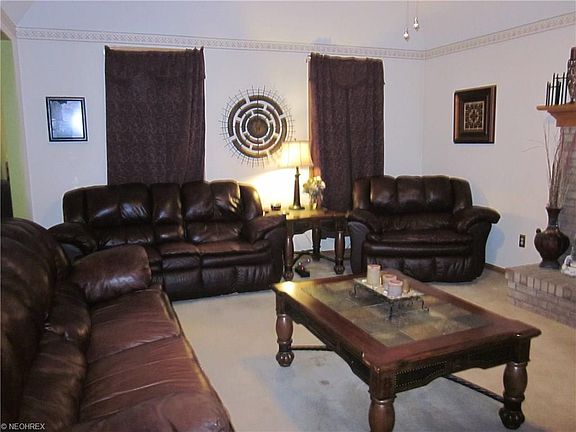 3rd image of 795 Southbridge Blvd