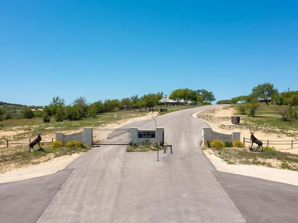14 Winn Ranch Way, Kerrville, TX 78028