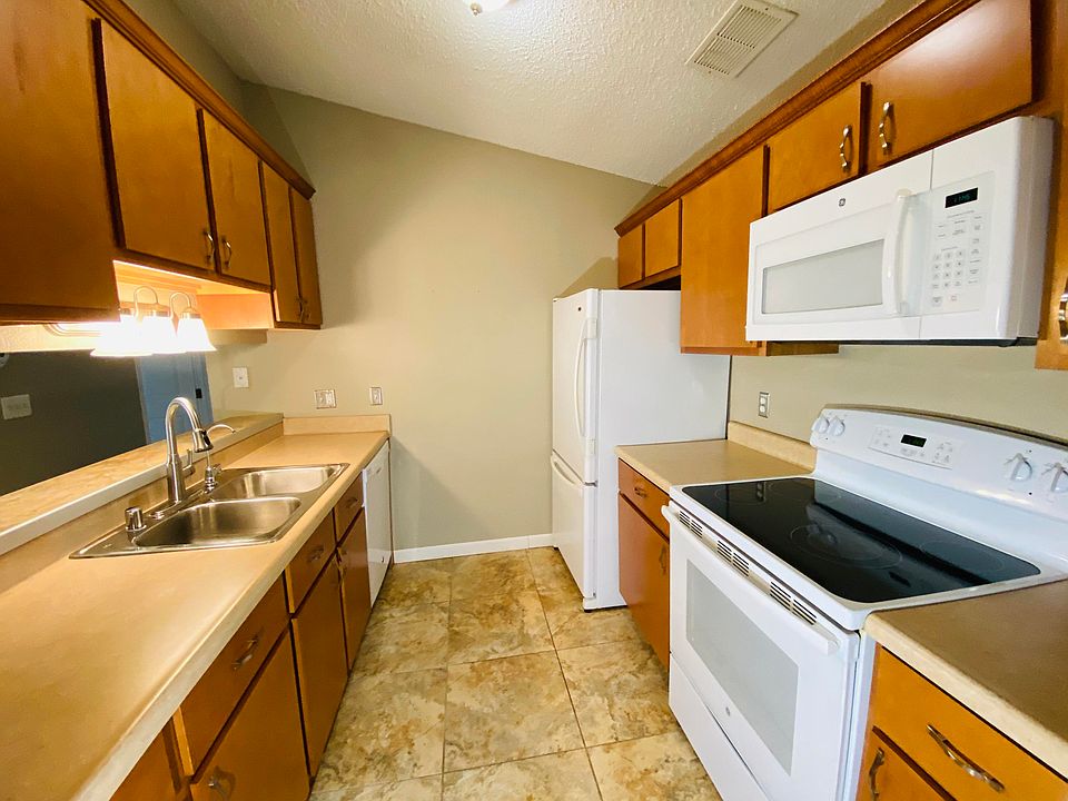 1st image of 8851 S Wood Creek Dr APT 7