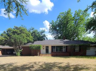 2417 Martin St, Wichita Falls, TX 76308