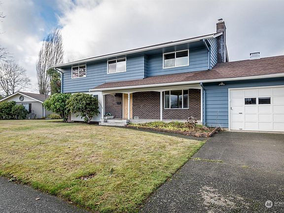 2nd image of 201 Claremont Pl